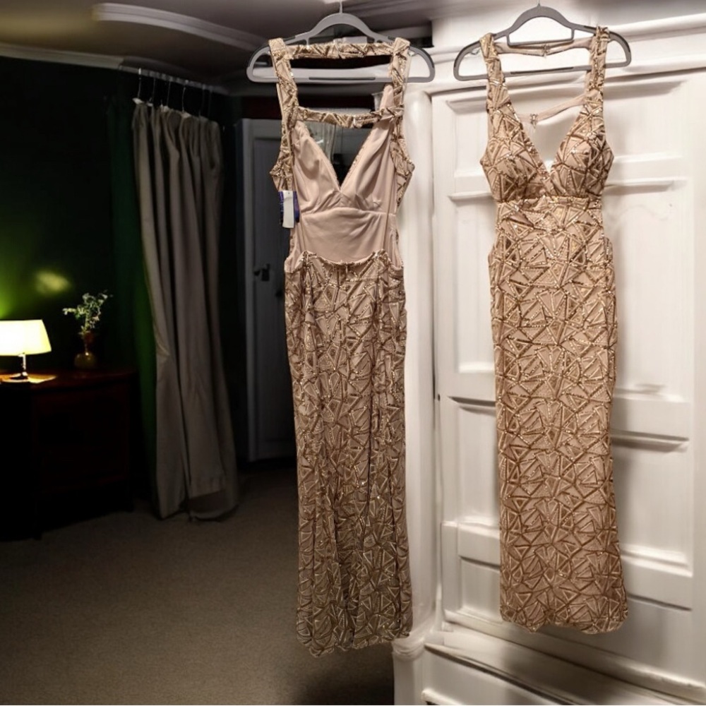 Morgan & Co. Beige Geometric Gown - Picture 2 of 12